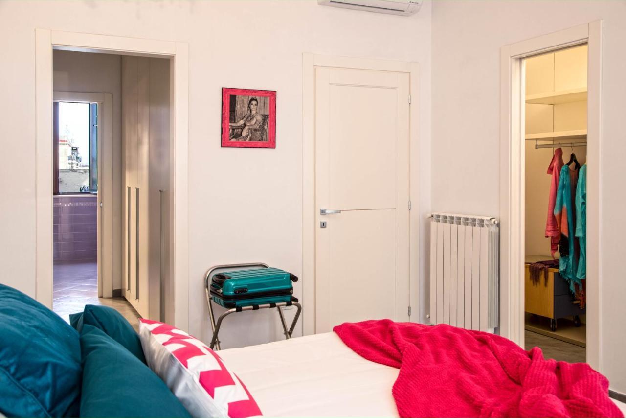 Ferdinando Arthouse Oversized Modern Apartment - By Gocce Team Neapel Exteriör bild
